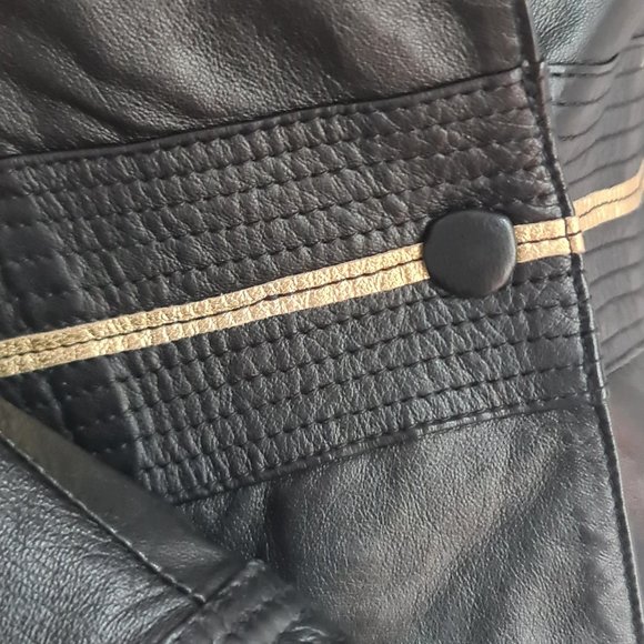 Leather Jacket - Picture 4 of 10